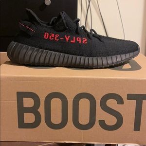 Adidas Yeezy‘s boost 350 V2